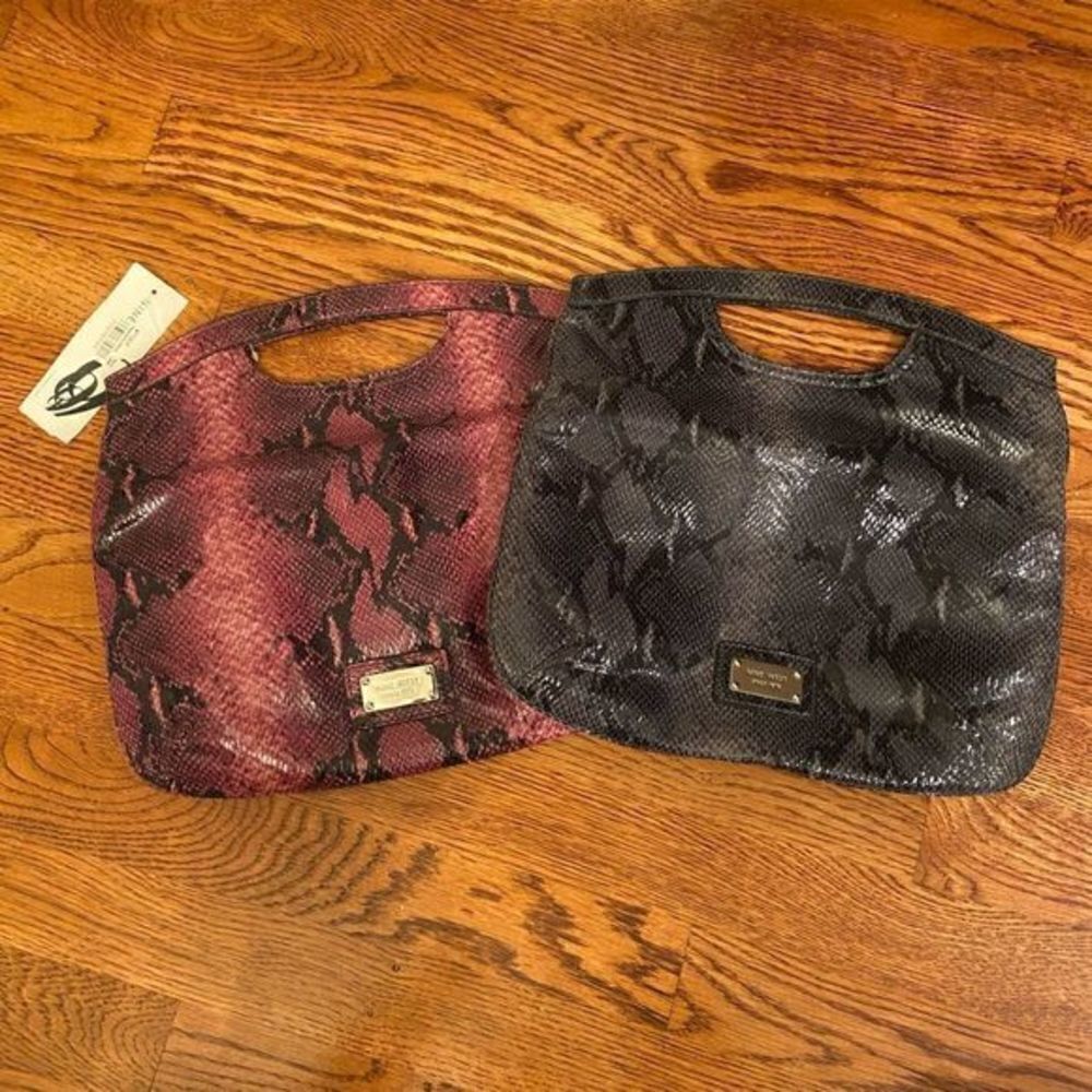 2 nine west hand‎ bags